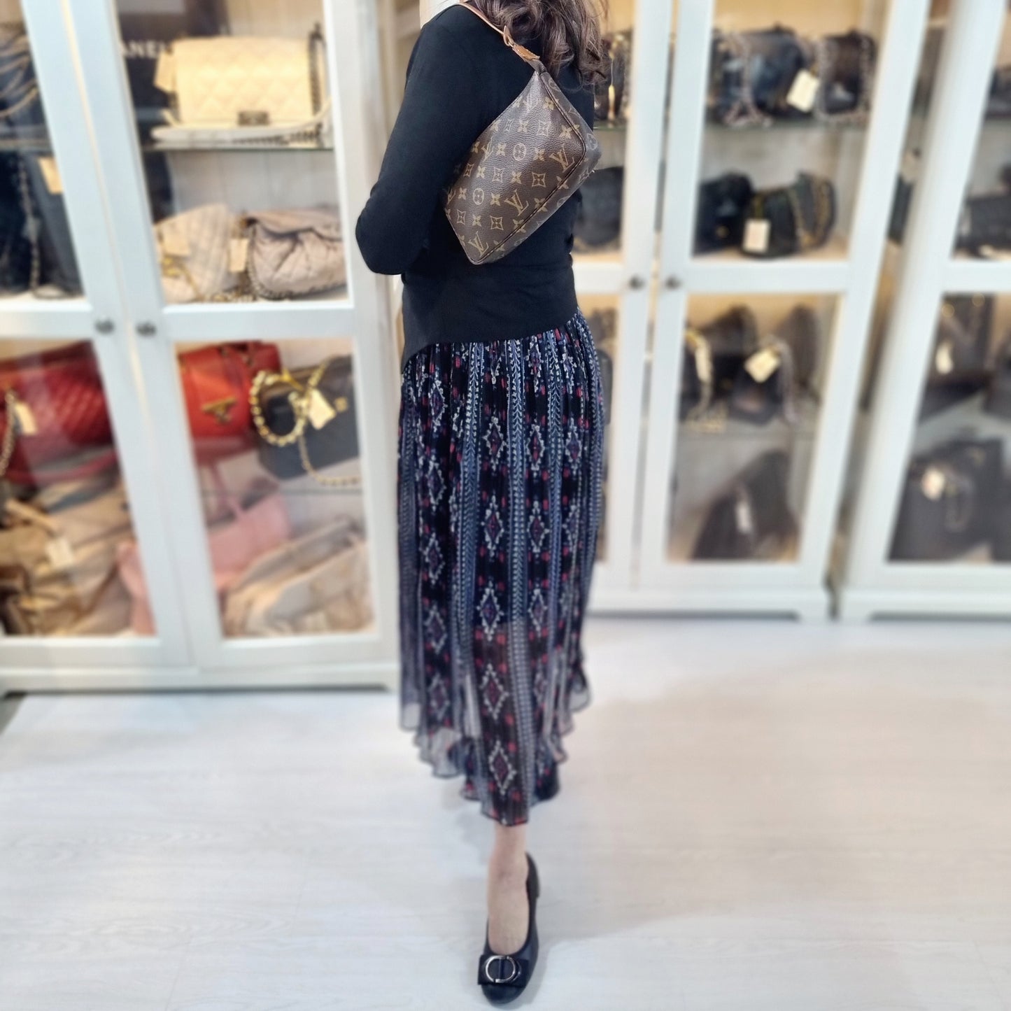 Louis Vuitton Pochette Accessories Monogram Ghw