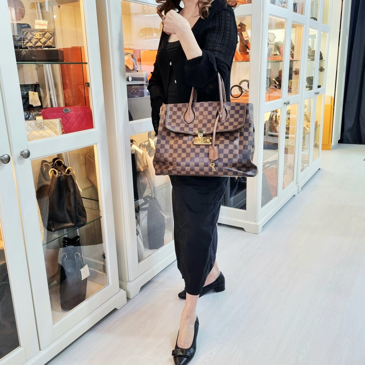 Louis Vuitton Ascot Damier Ebene Ghw