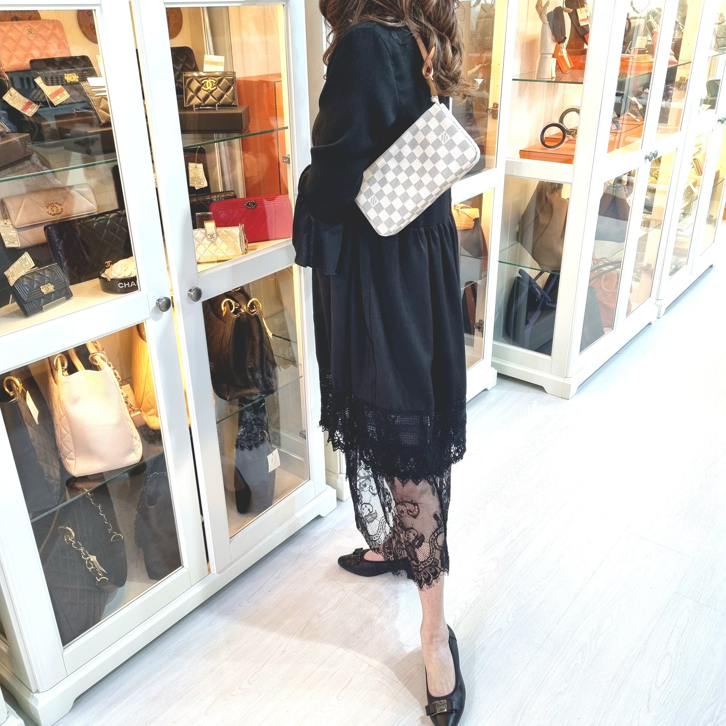 Louis Vuitton Pochette Accessories Ghw (Damier Azur)