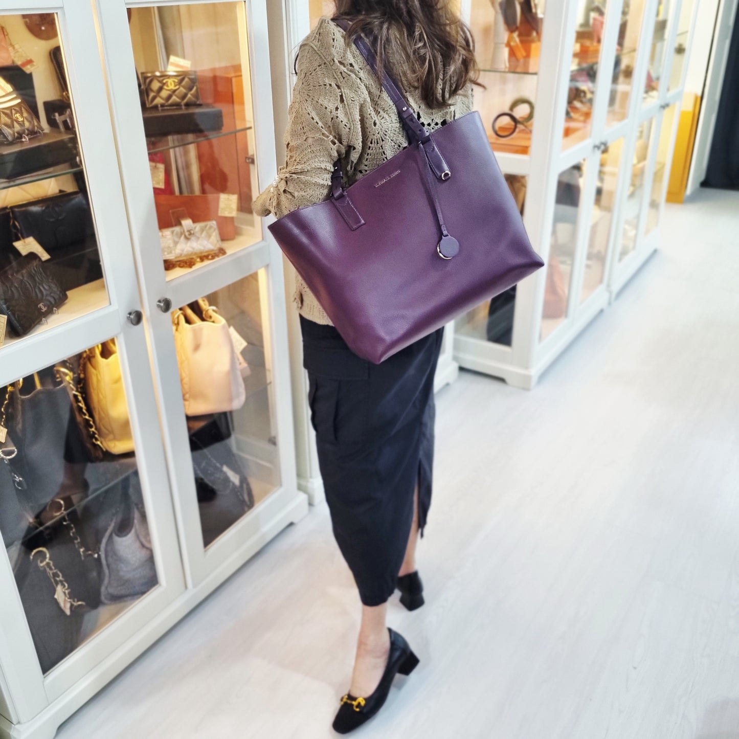 Michael Kors Cameron Leather Reversible Shoulder Bag Ghw (Voilet)