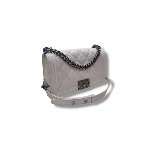 Chanel Boy Medium Calfskin Quilted Wild Stitch Rhw (White)