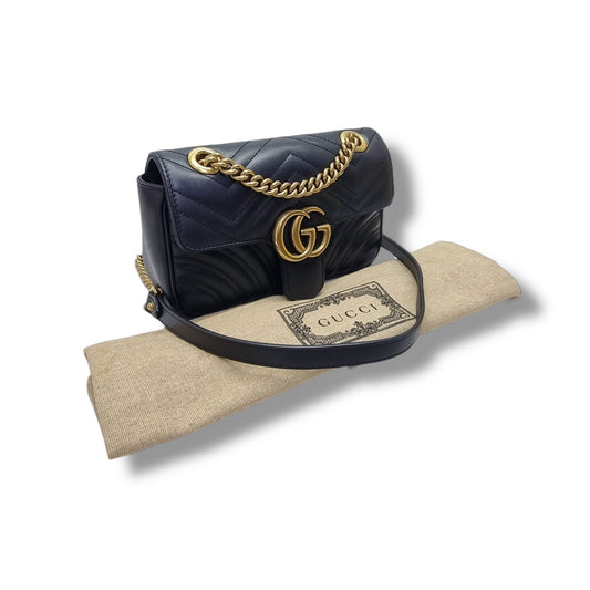 Gucci GG Marmont Small Matelasse Chevron Leather Bag Ghw (Black)