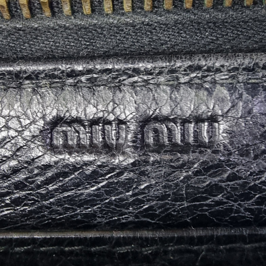 Miu Miu Matelasse Lux Leather Zippy Wallet Ghw (Black)