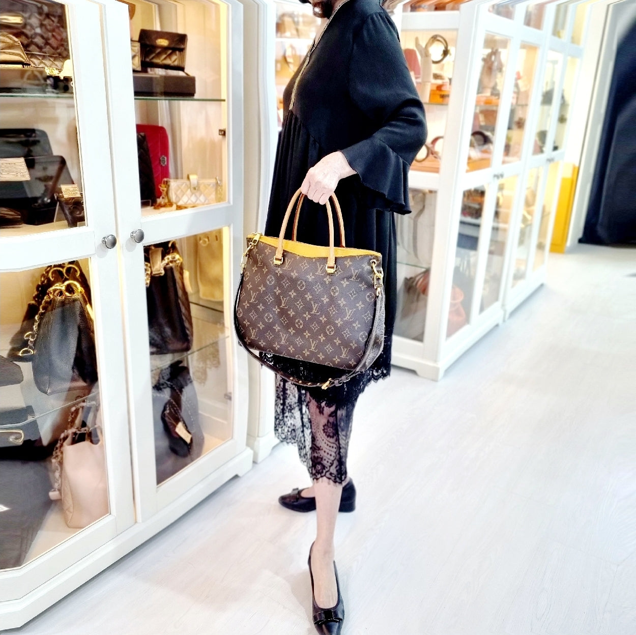 Louis Vuitton Pallas MM Monogram Safran Ghw