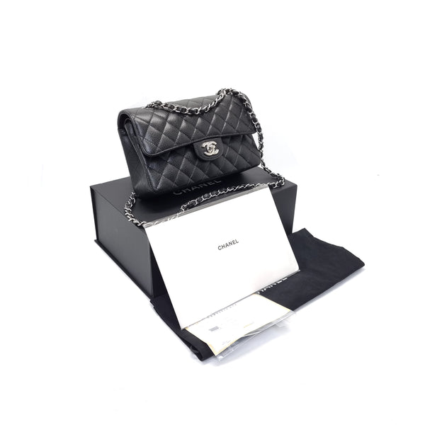 Chanel Classic Small Double Flap Caviar Shw (Black)