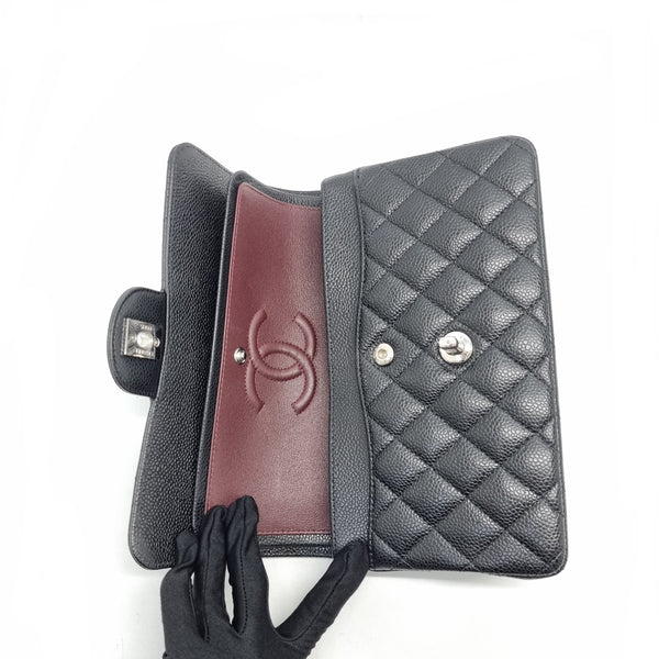 Chanel Classic Small Double Flap Caviar Shw (Black)