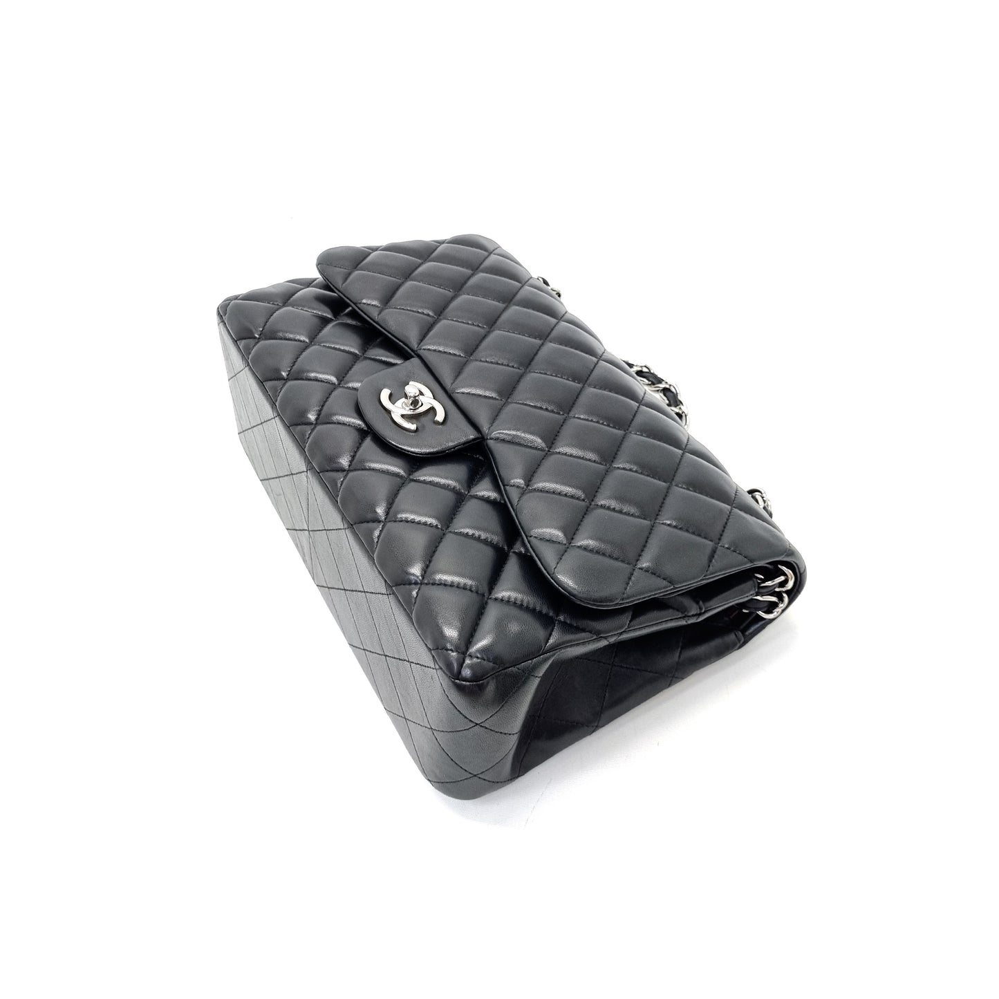 Chanel Classic Jumbo Double Flap Lambskin Shw (Black)