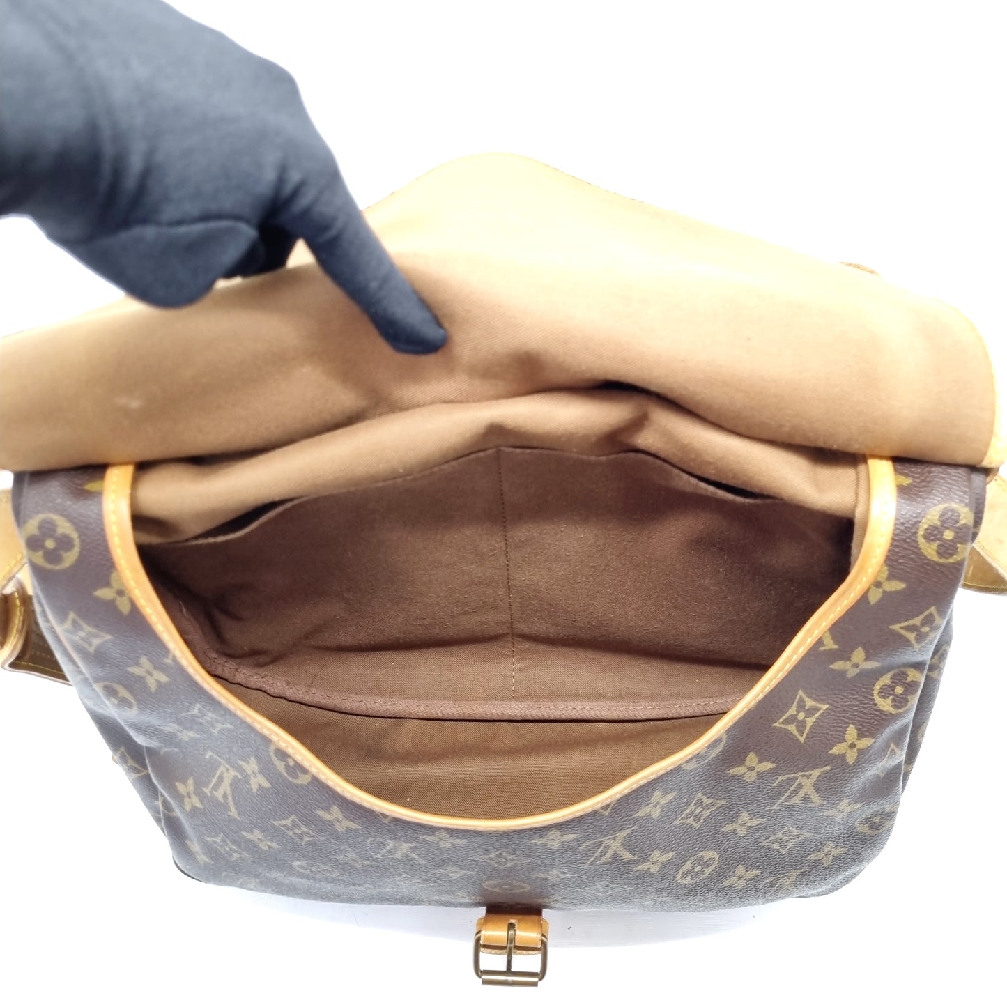 Louis Vuitton Saumur 35 Monogram Ghw