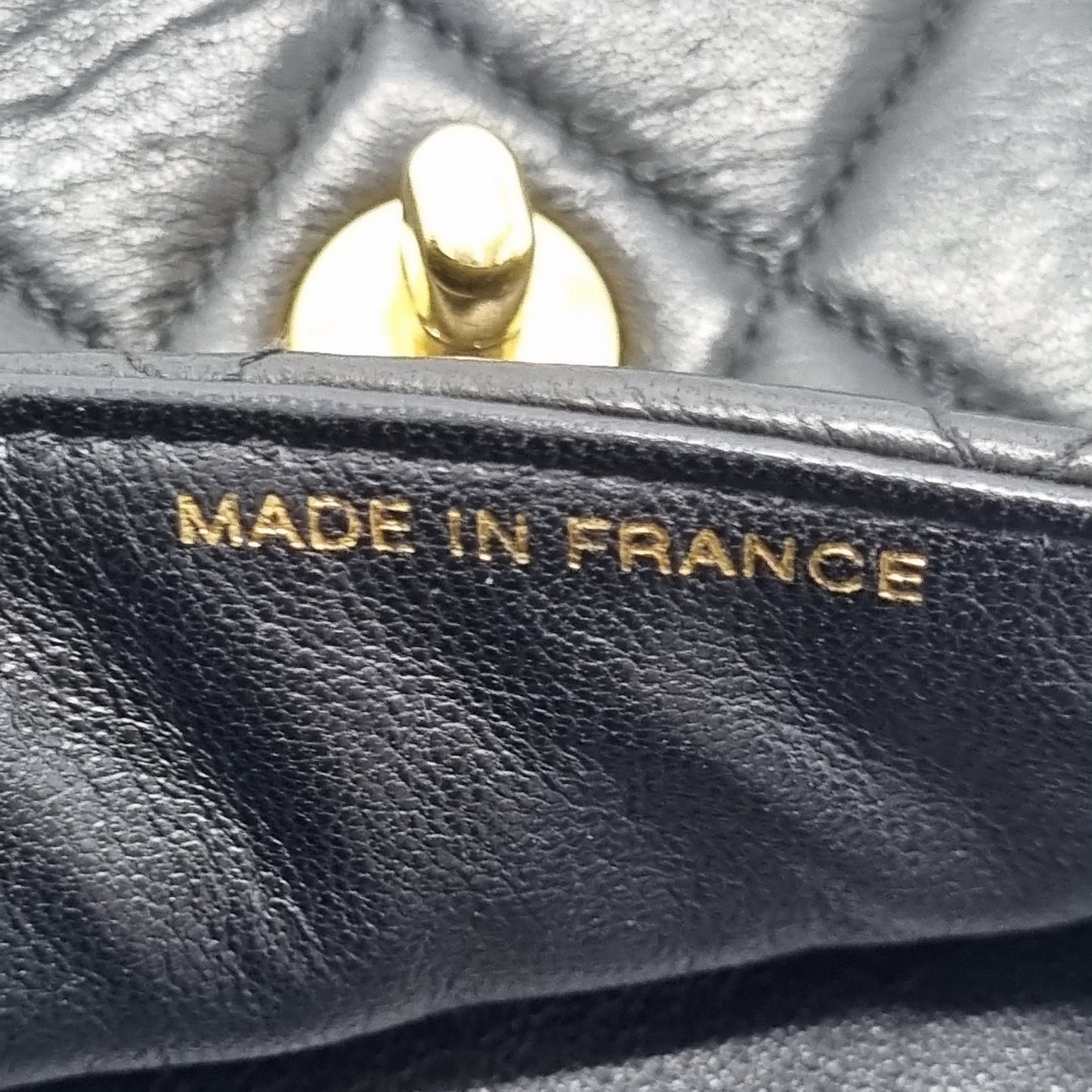 "RARE" Chanel Vintage Classic Double Sided Flap Medium Lambskin Ghw (Black)