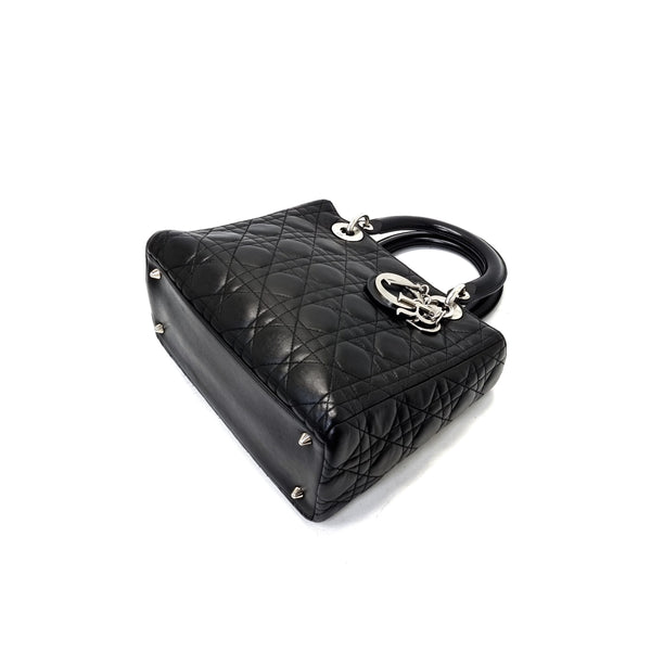 Christian Dior Lady Dior Medium Lambskin Cannage Shw (Black)