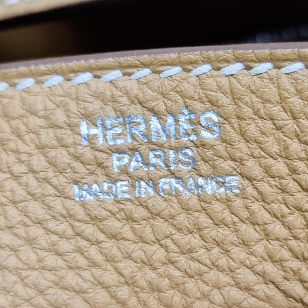 Hermes Akkad Size PM Natural Sable Togo Leather
