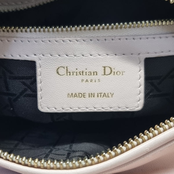 Christian Dior Lady Dior Medium Leather Ghw (Light Pink)
