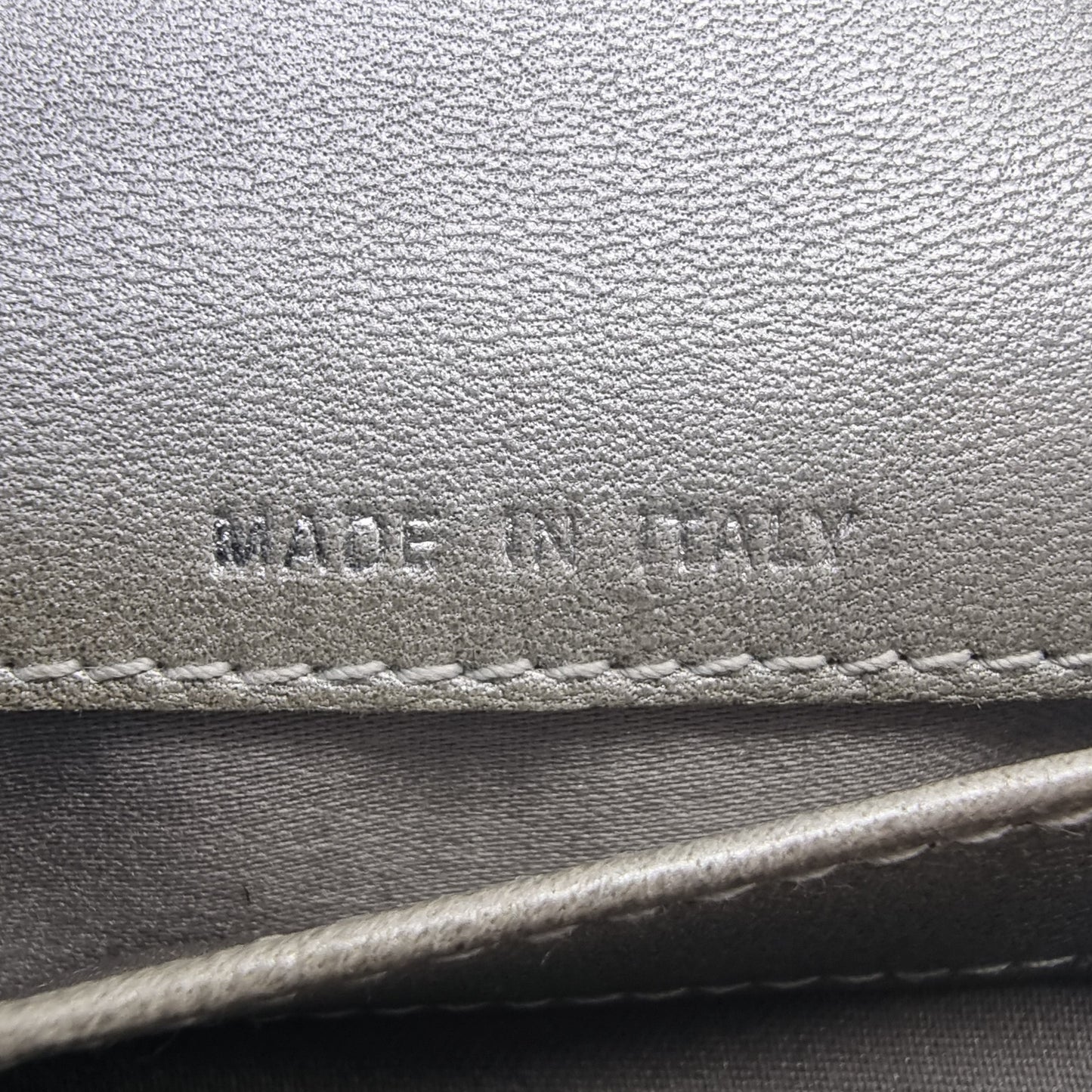 Chanel Camelia Embossed Compact Wallet Lambskin Shw (Black/Silver)