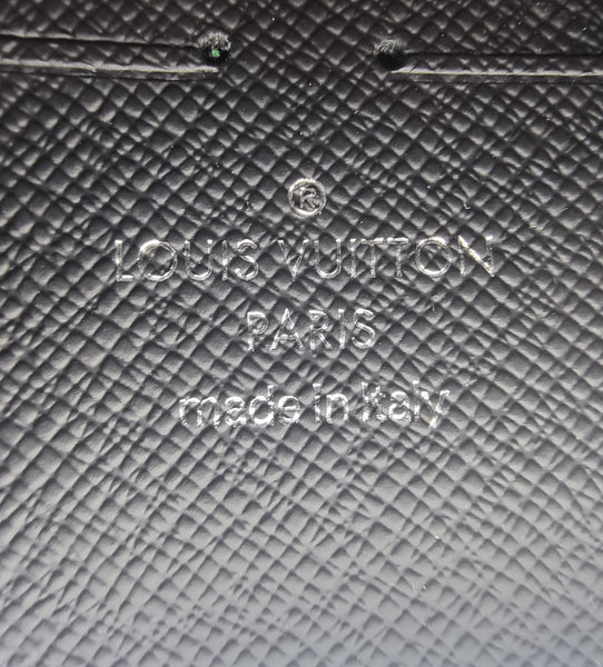 Louis Vuitton Pochette Voyage Monogram Eclipse