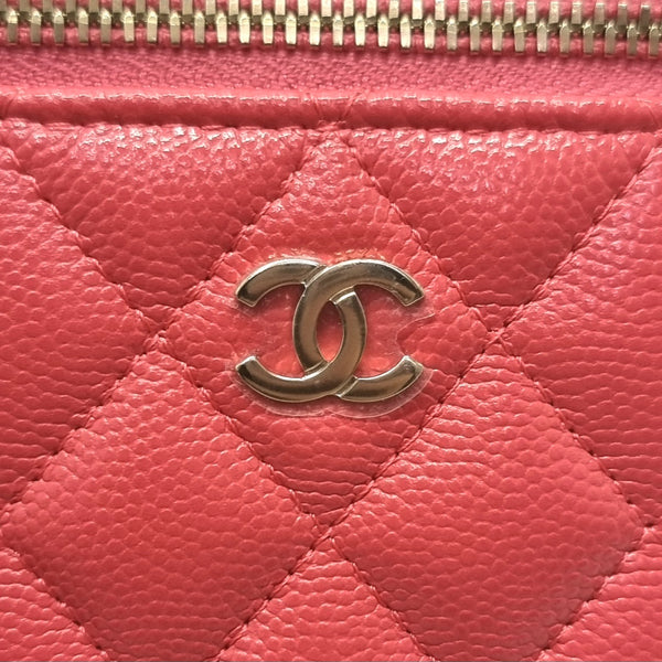 Chanel Vanity Small Classic Caviar Ghw (Dark Pink)