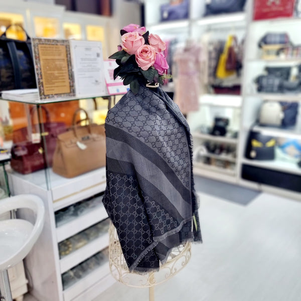 Gucci Shawl GG Pattern (Grey)