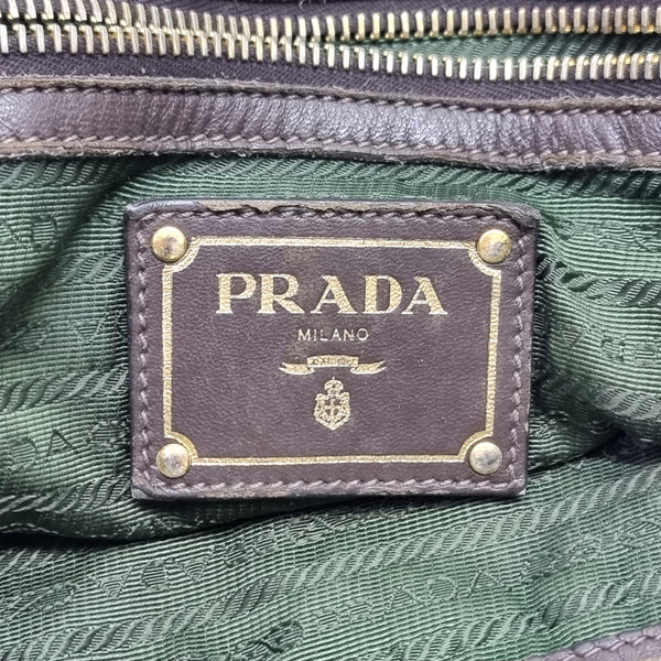 Prada BN1792 Gaufre Nylon Tote Ghw (Fumo/Green)