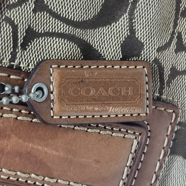 Coach Signature Hampton Canvas Shoulder Bag Shw (Khaki/Brown)