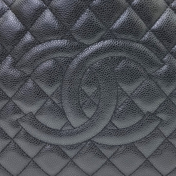 Chanel GST Caviar Ghw (Black)