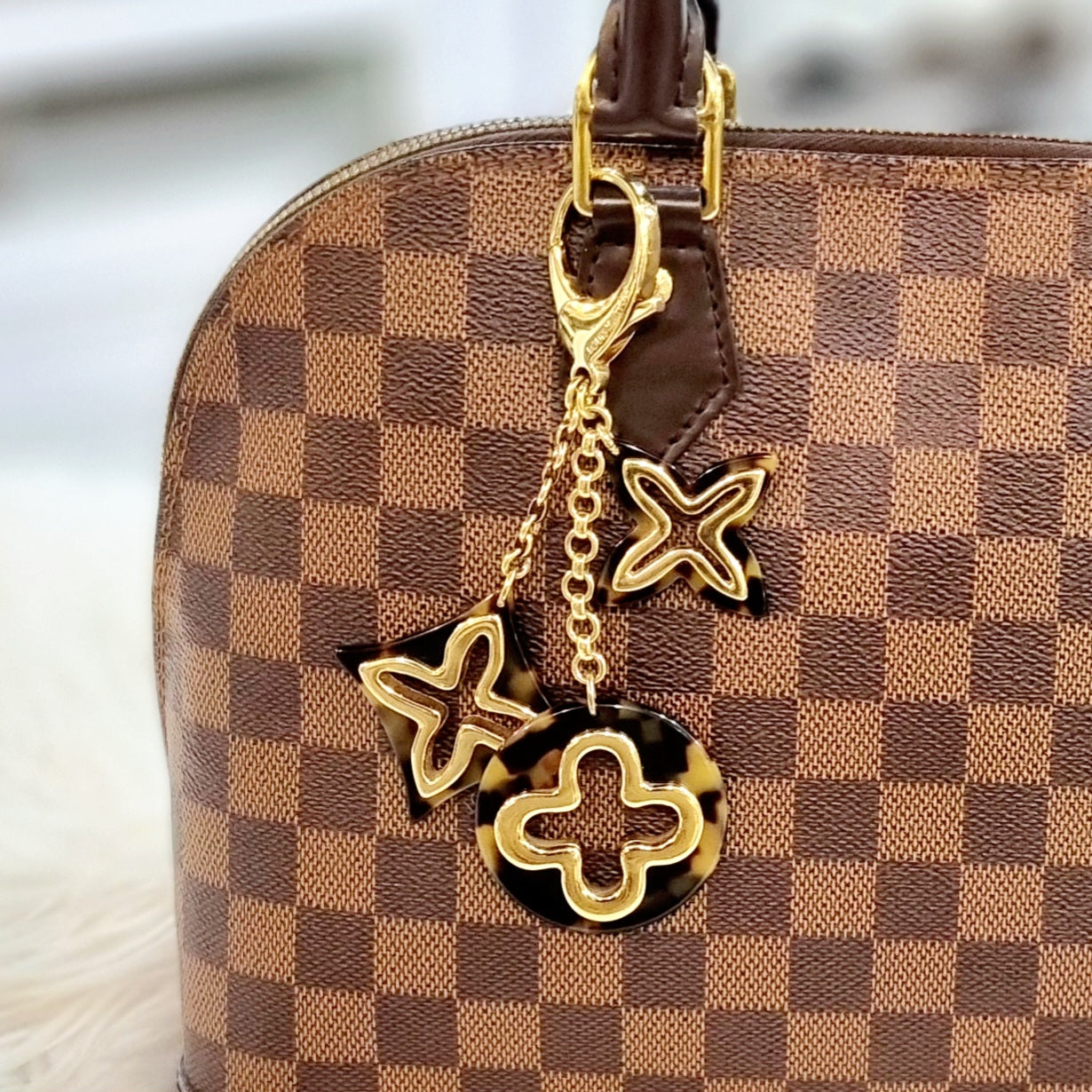 Louis Vuitton Ecaille Resin Insolence Bag Charm/Key Chain Ghw (Brown)