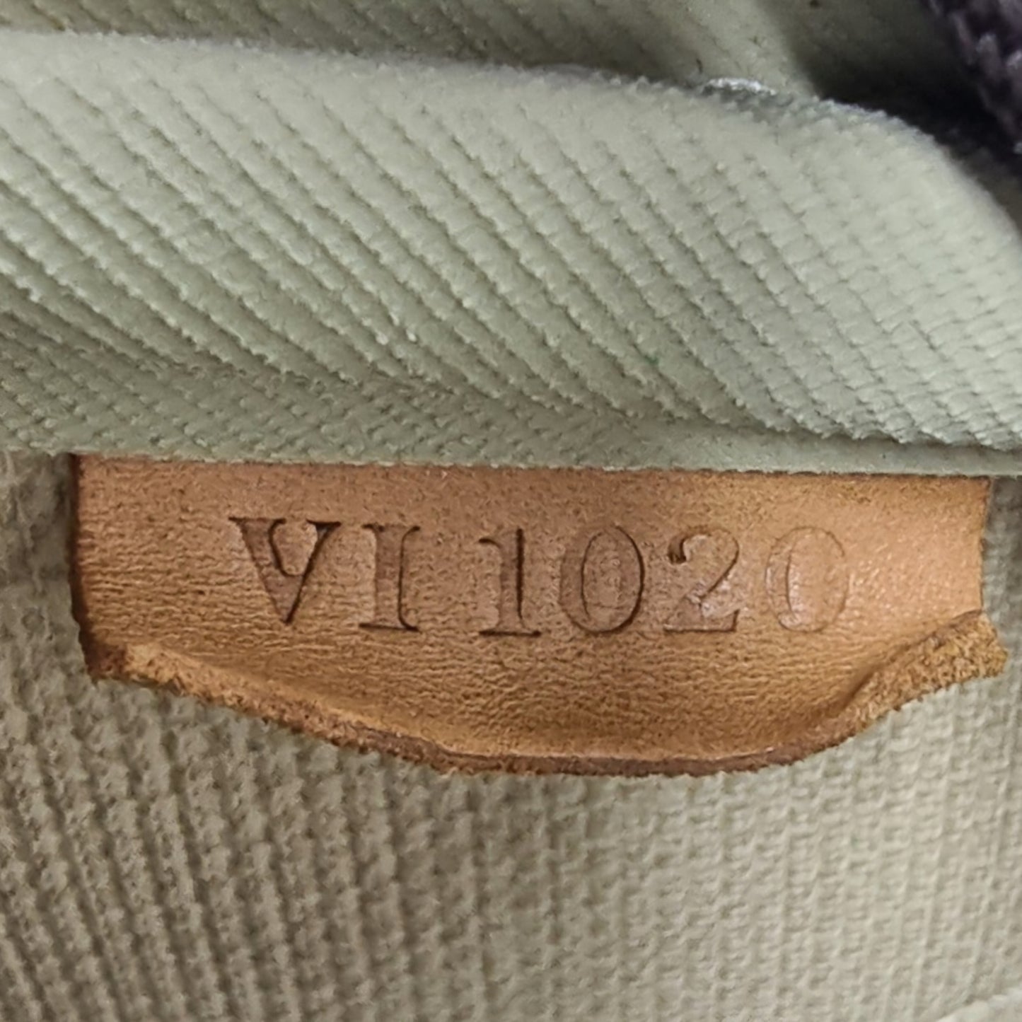 Louis Vuitton Evasion Travel Boston Bag Monogram Ghw