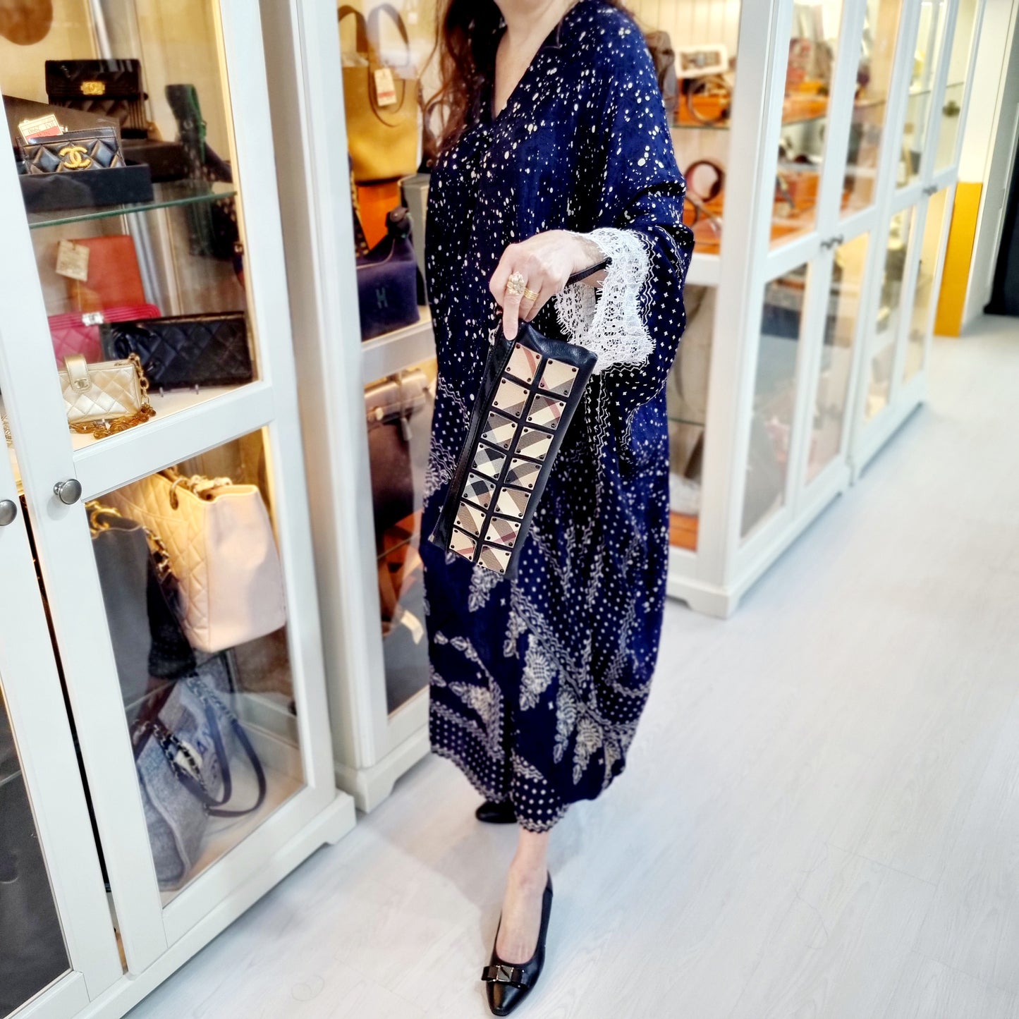 Burberry Nova Check Leather Studded Wristlet Clutch (Black)