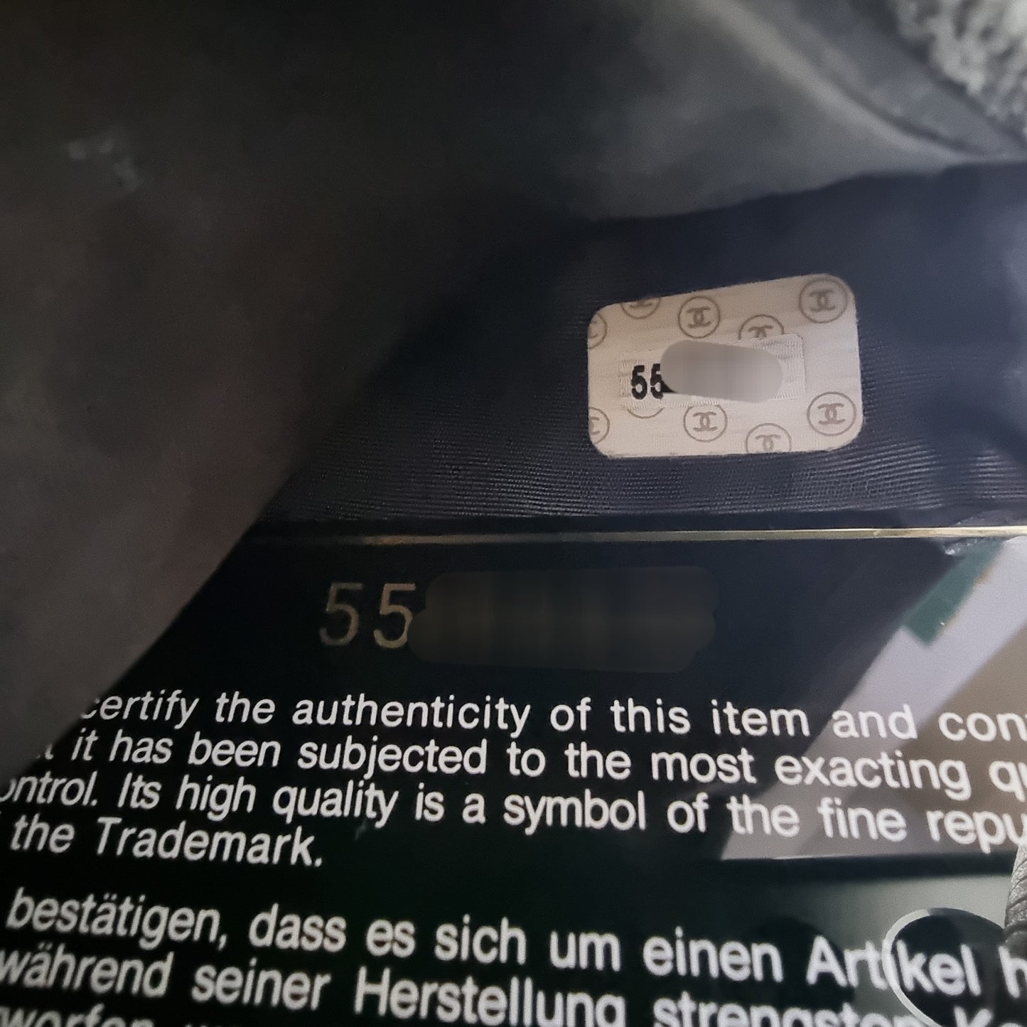 Chanel Wallet Bifold/Passport Holder Caviar Ghw (Black)