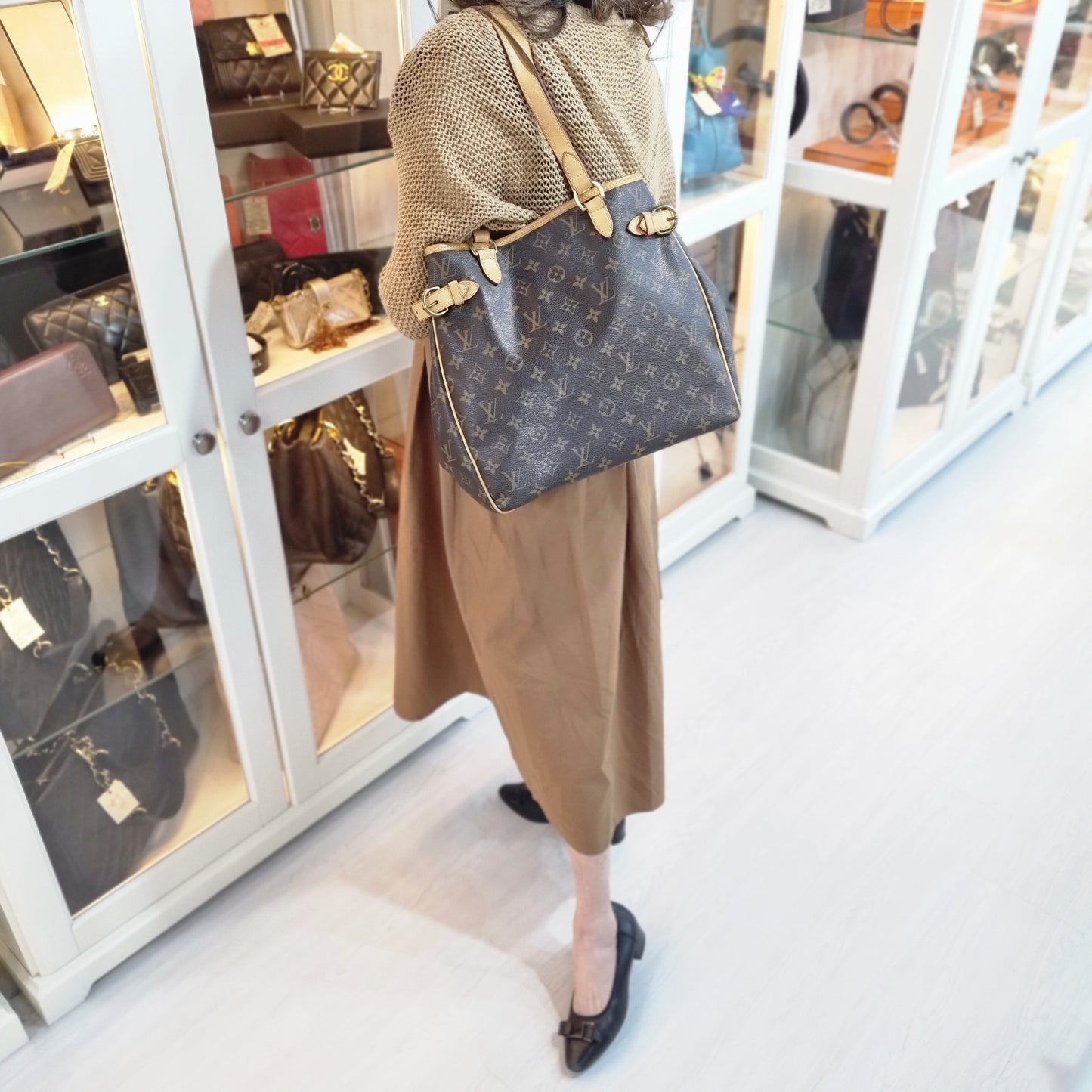 Louis Vuitton Batignolles Vertical Monogram