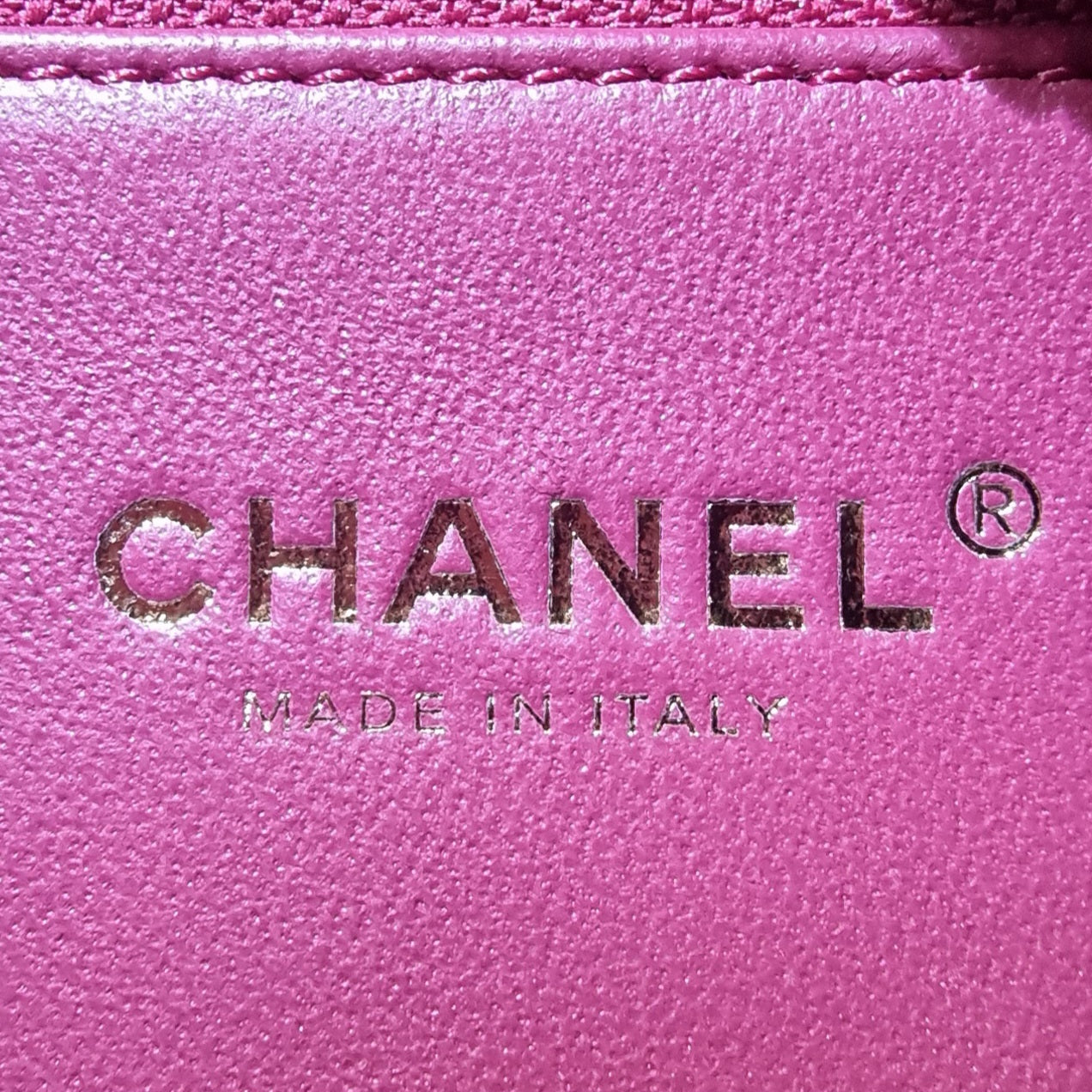 Chanel Filigree Vanity Case Caviar Ghw (Burgundy)