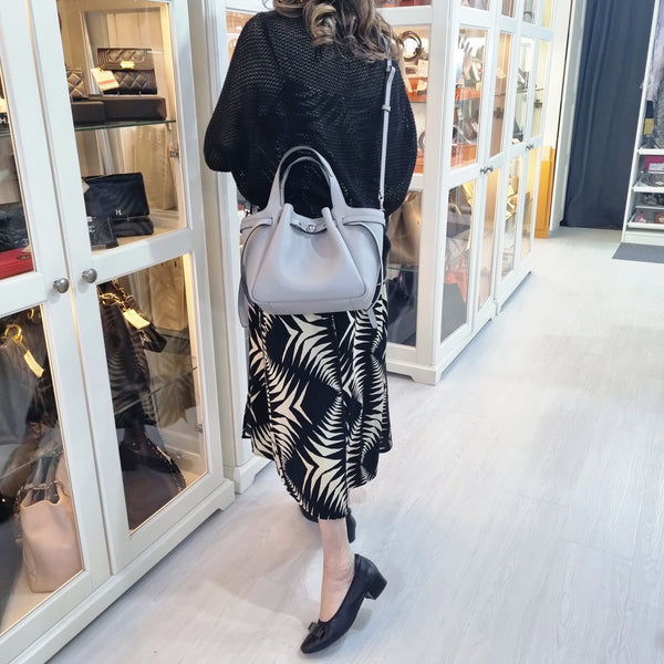 Tory Burch Romy Pebbled Leather Tote Shw (Grey)
