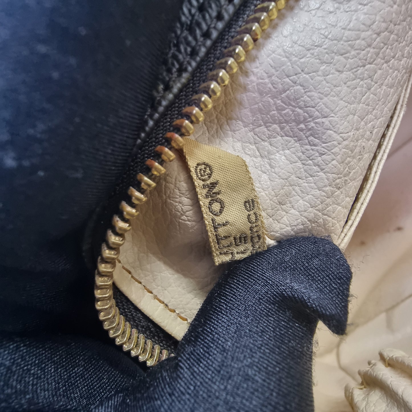 Louis Vuitton Trousse Toilette 28 Monogram Ghw