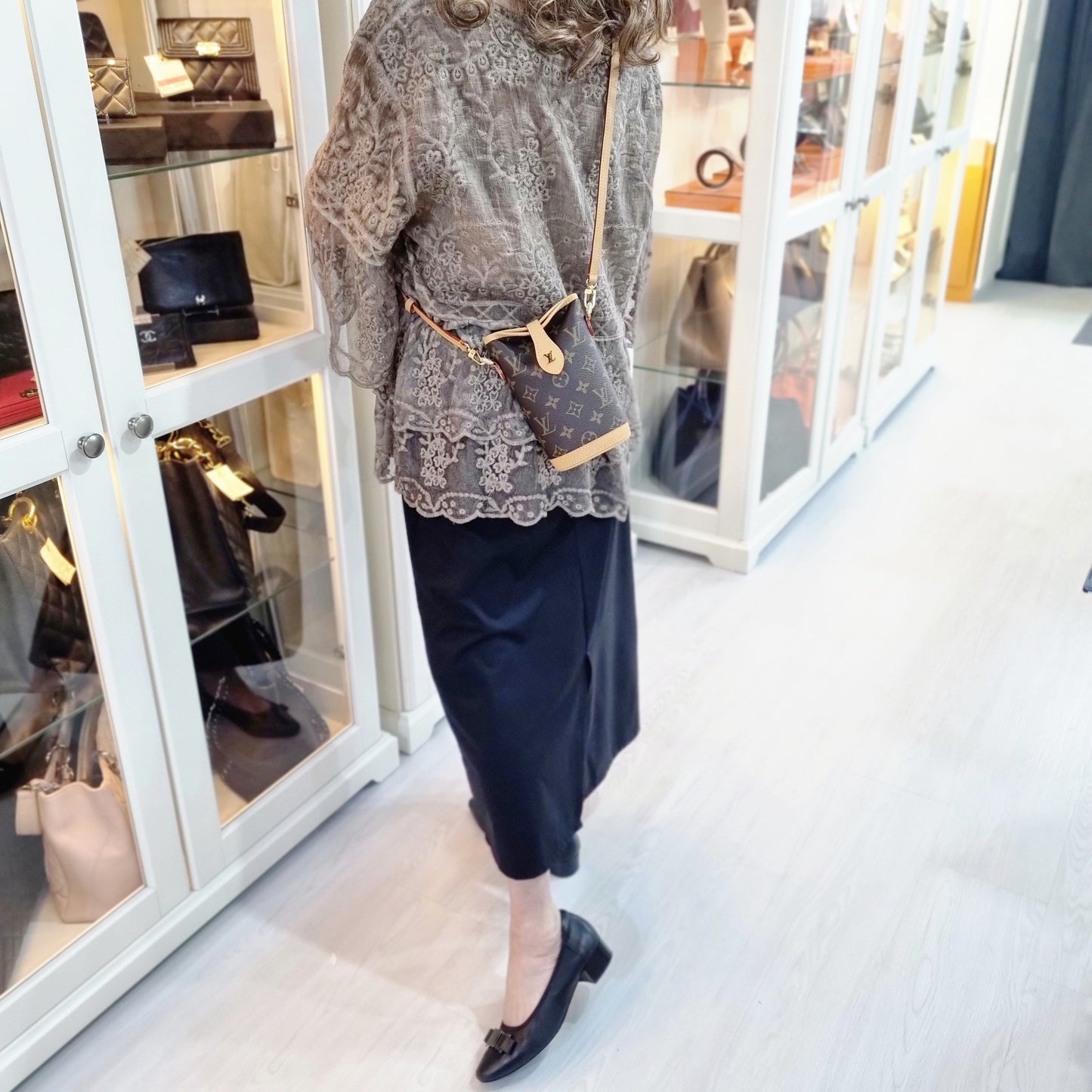 Louis Vuitton Fold Me Pouch Monogram Ghw