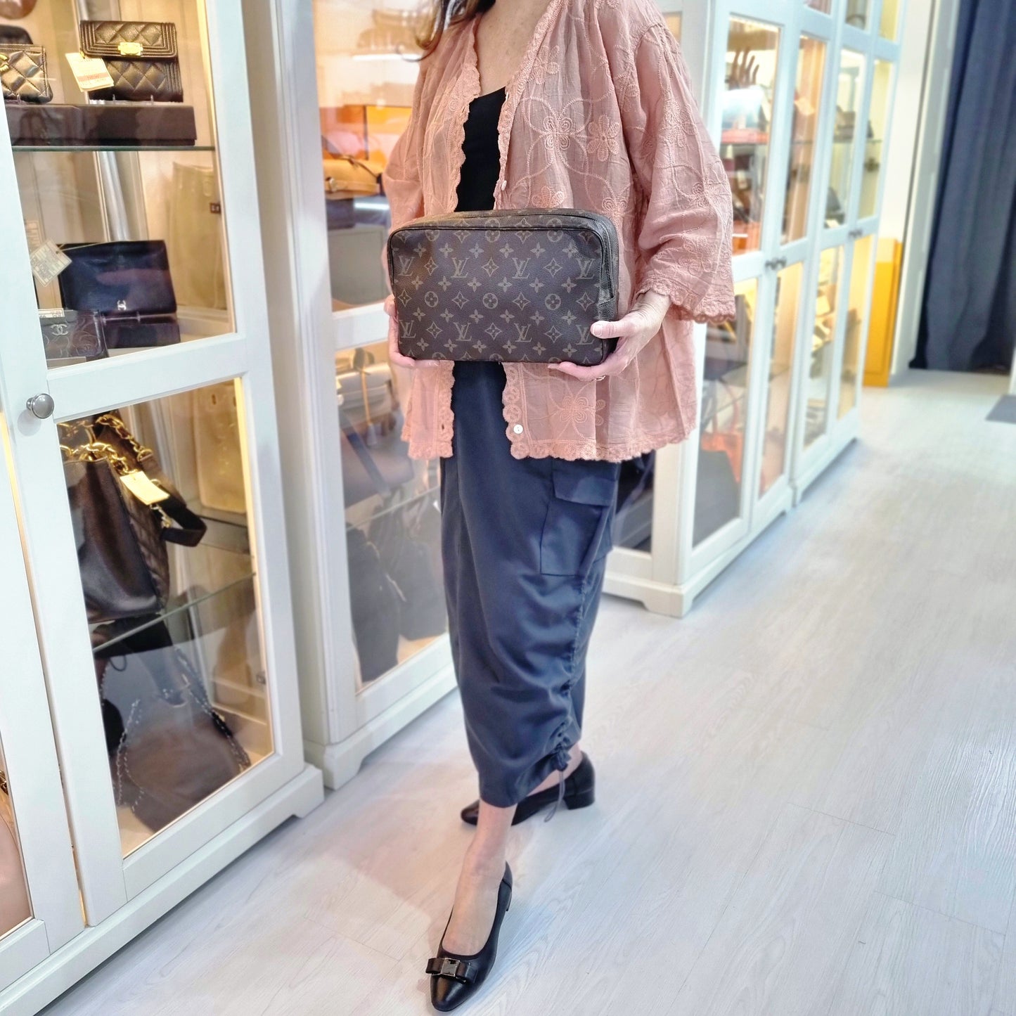 Louis Vuitton Trousse Toilette 28 Monogram Ghw