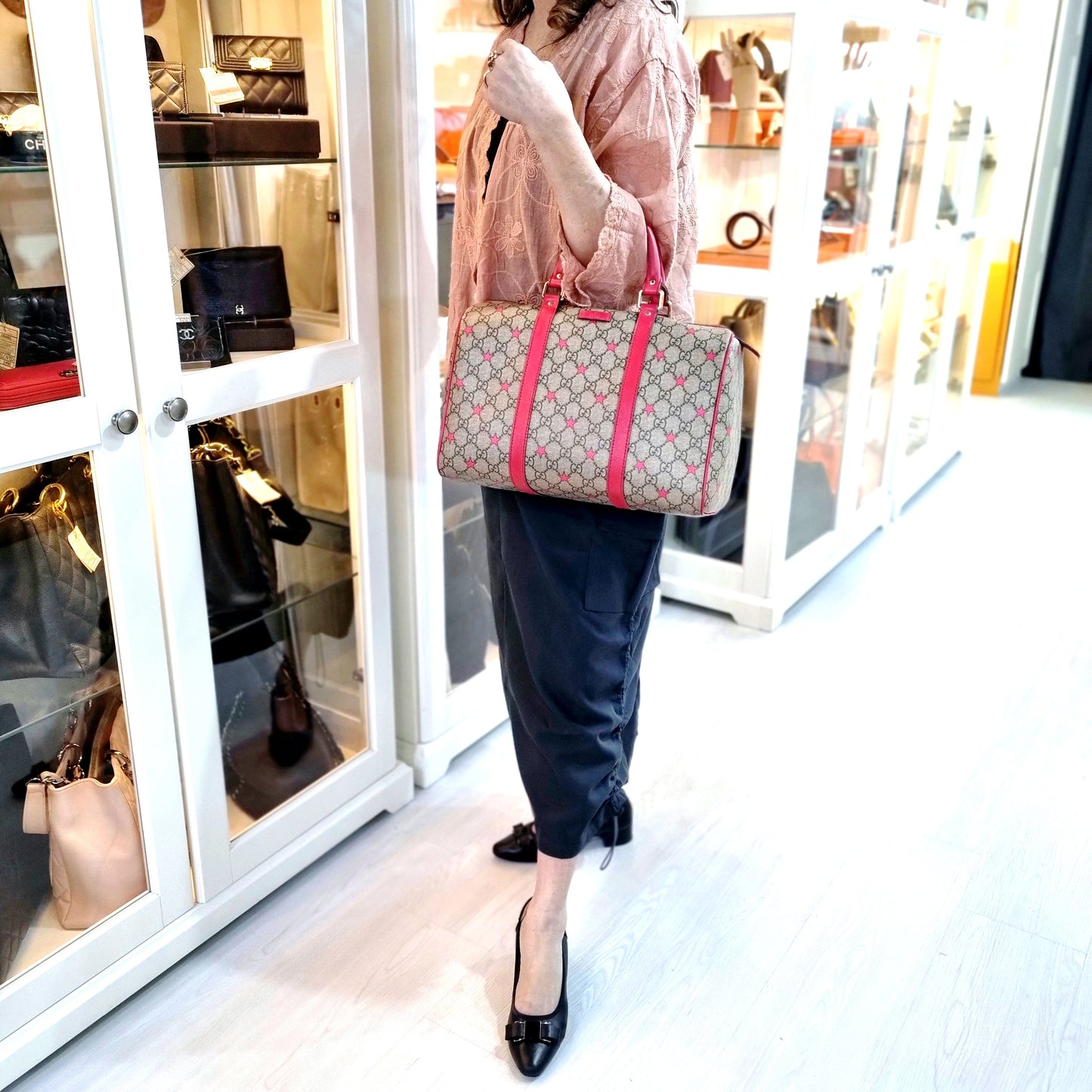 Gucci Joy GG Supreme Star Limited Edition 2013 Canvas Boston Bag Ghw (Beige/Red)