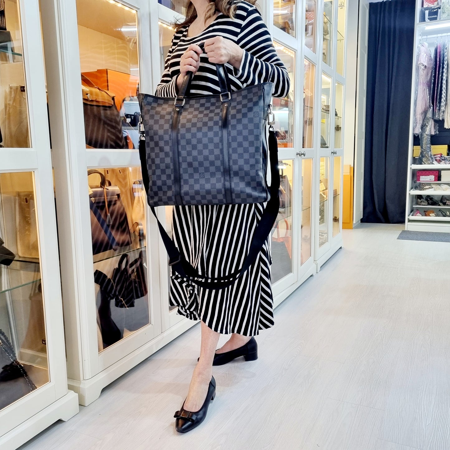 Louis Vuitton Tadao PM Damier Graphite Shw