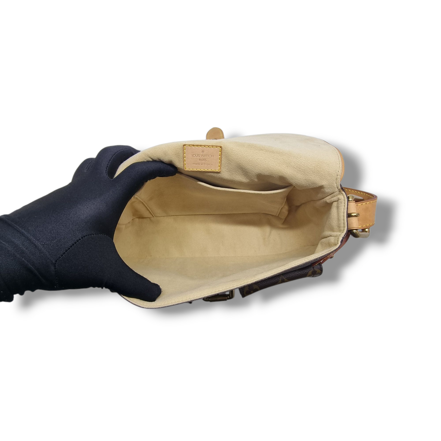 Louis Vuitton Hudson PM Monogram Ghw