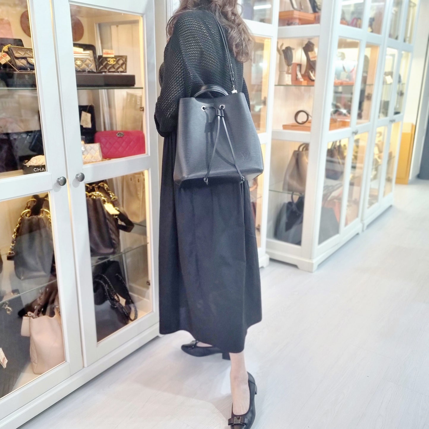 Louis Vuitton Neo Noe MM Epi Shw (Black)