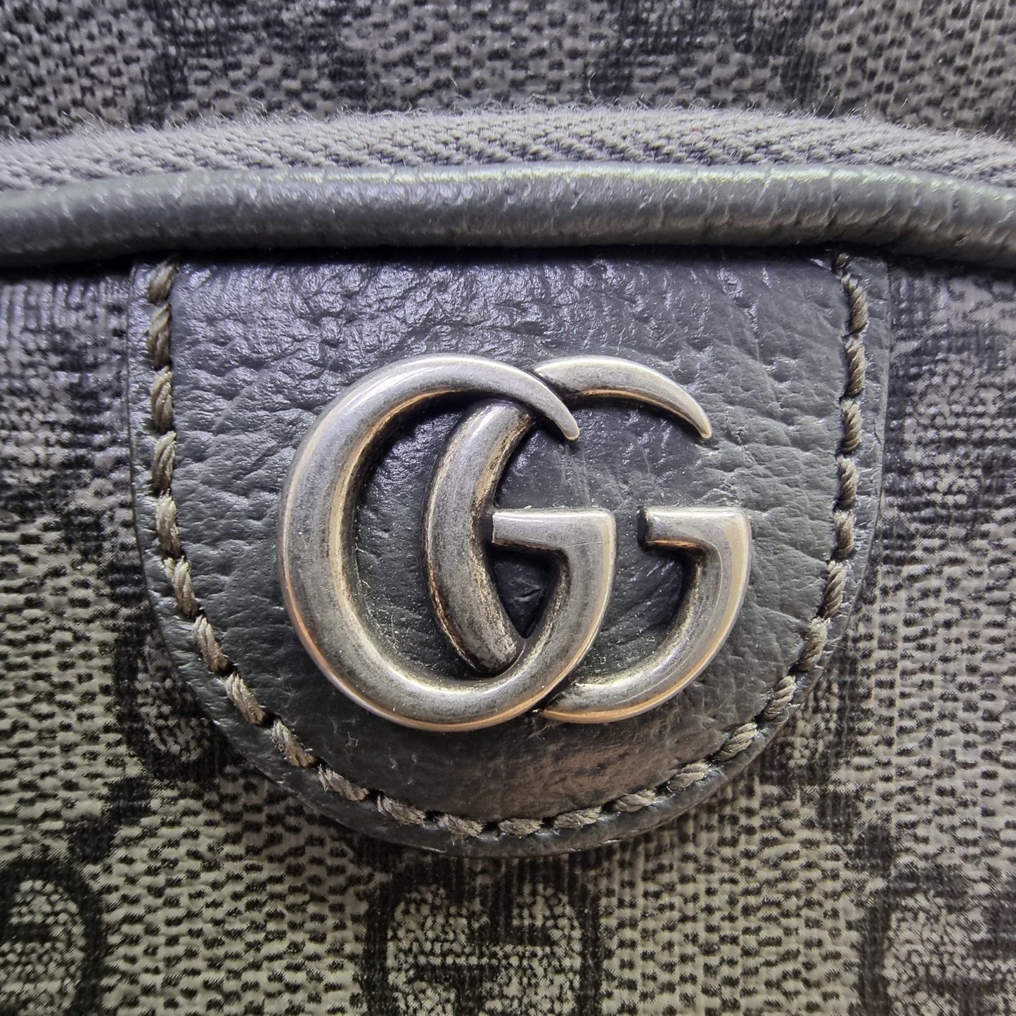 Gucci GG Ophidia Supreme Canvas Crossbody Shw (Grey)