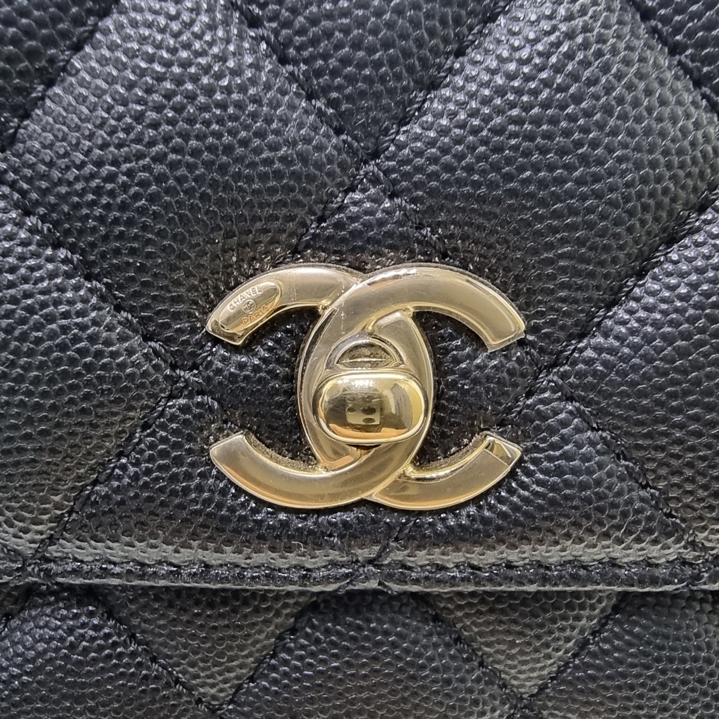 Chanel Coco Lizard Handle Small Caviar Light Gold Hw (Black)