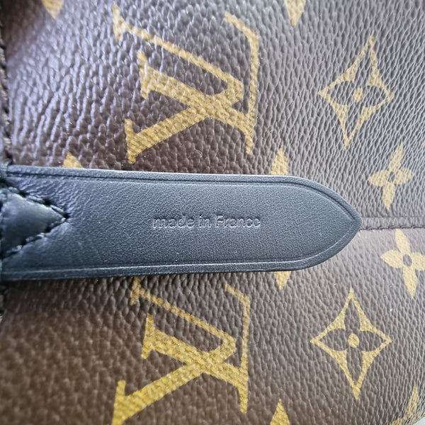 Louis Vuitton Neo Noe MM Monogram Black Ghw