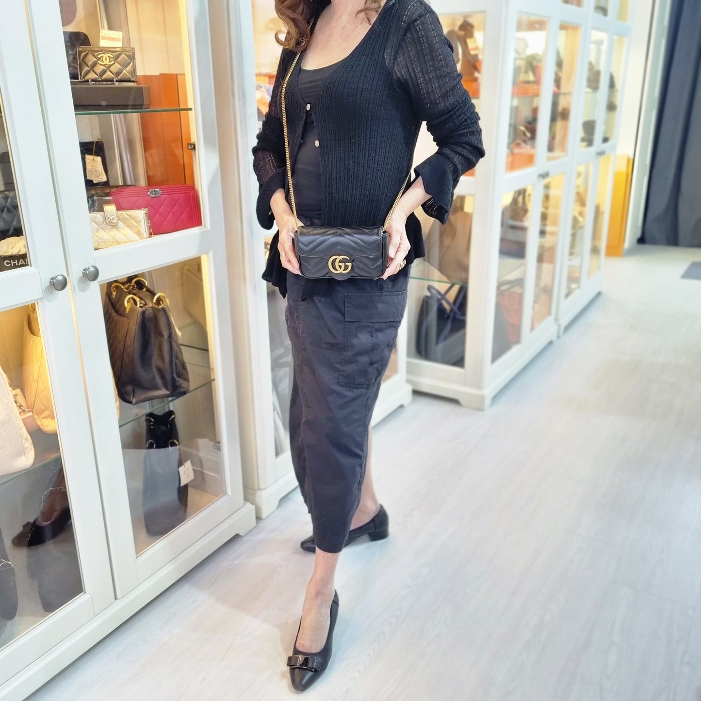 Gucci GG Marmont Matelasse Super Mini Flap Ghw (Black)