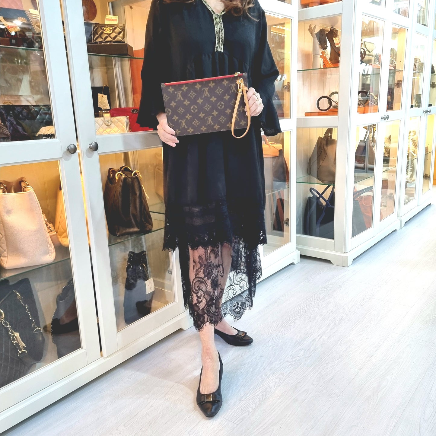 Louis Vuitton Neverfull Pochette Monogram Ghw