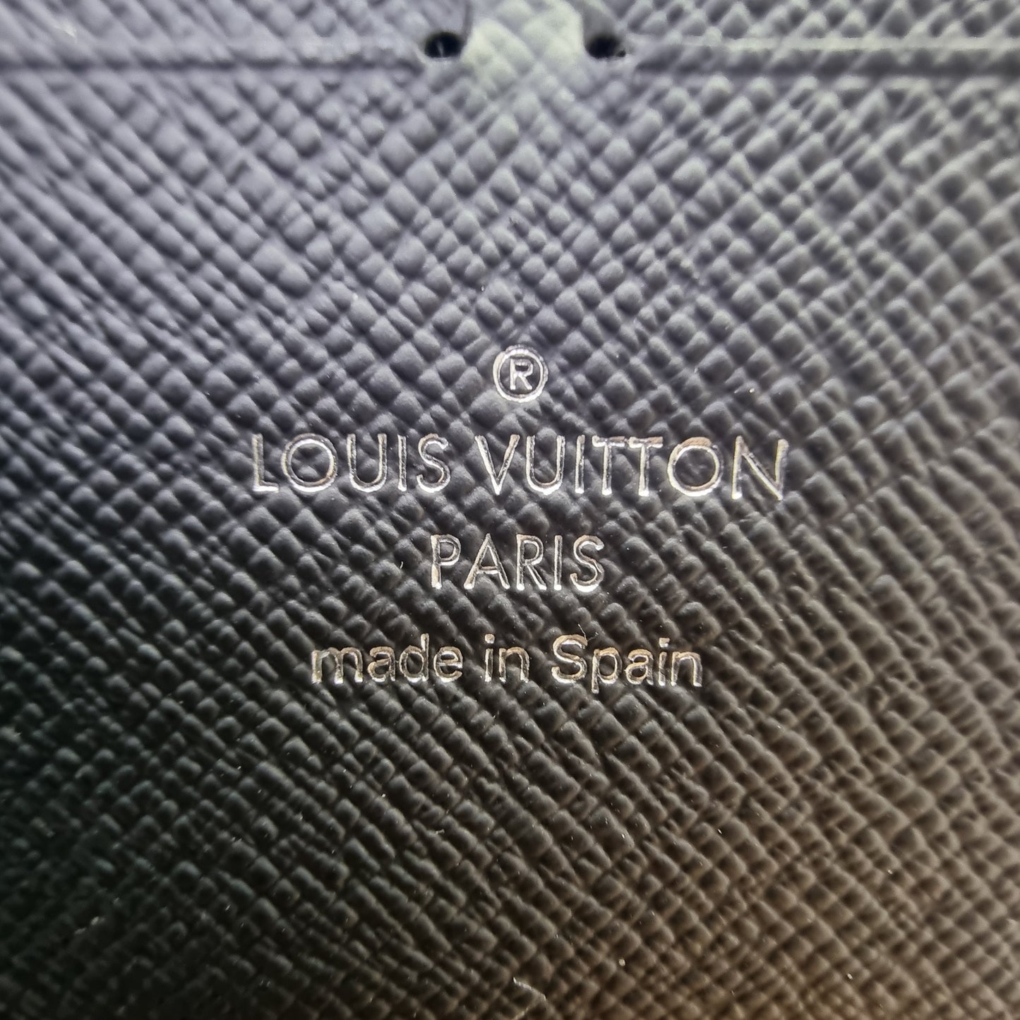 Louis Vuitton Wallet Zippy Organiser Epi Black Shw