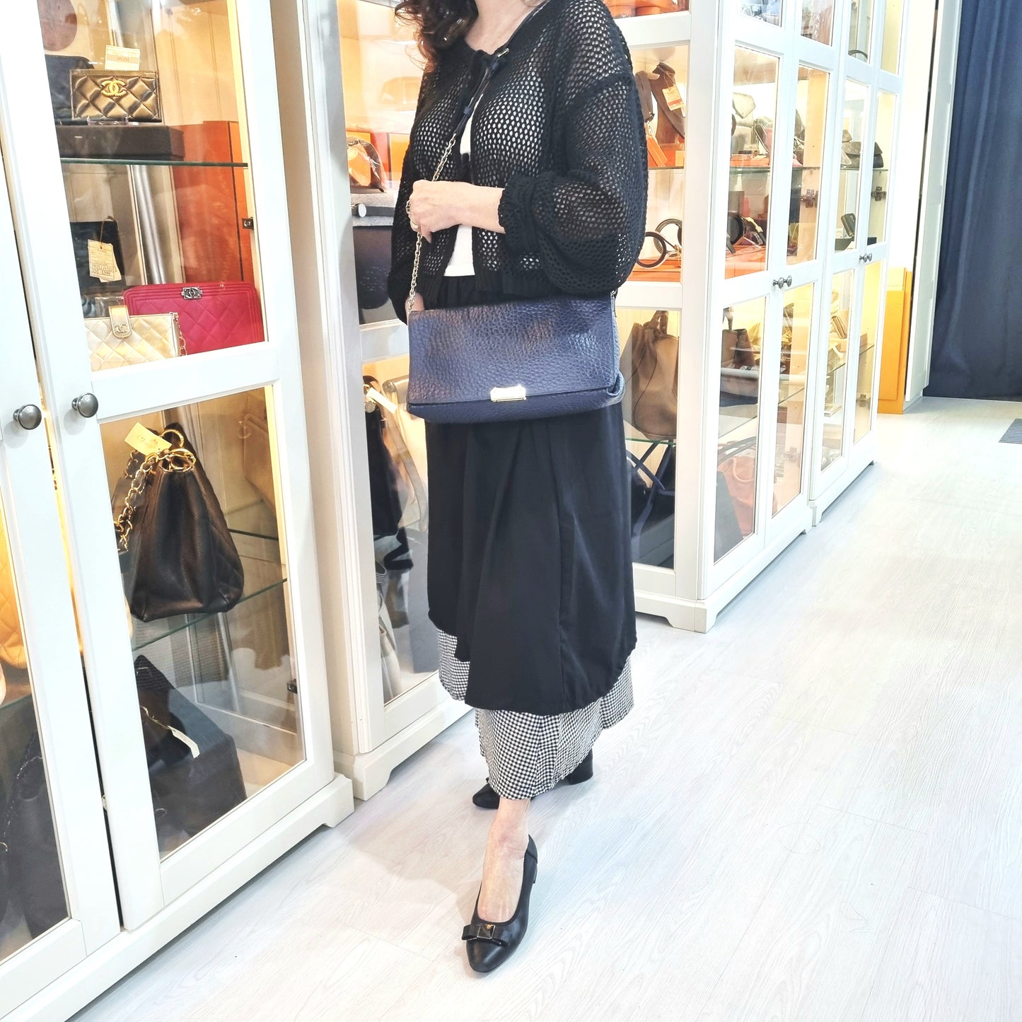 Burberry Mildenhall Leather Sling Bag Ghw (Navy Blue)