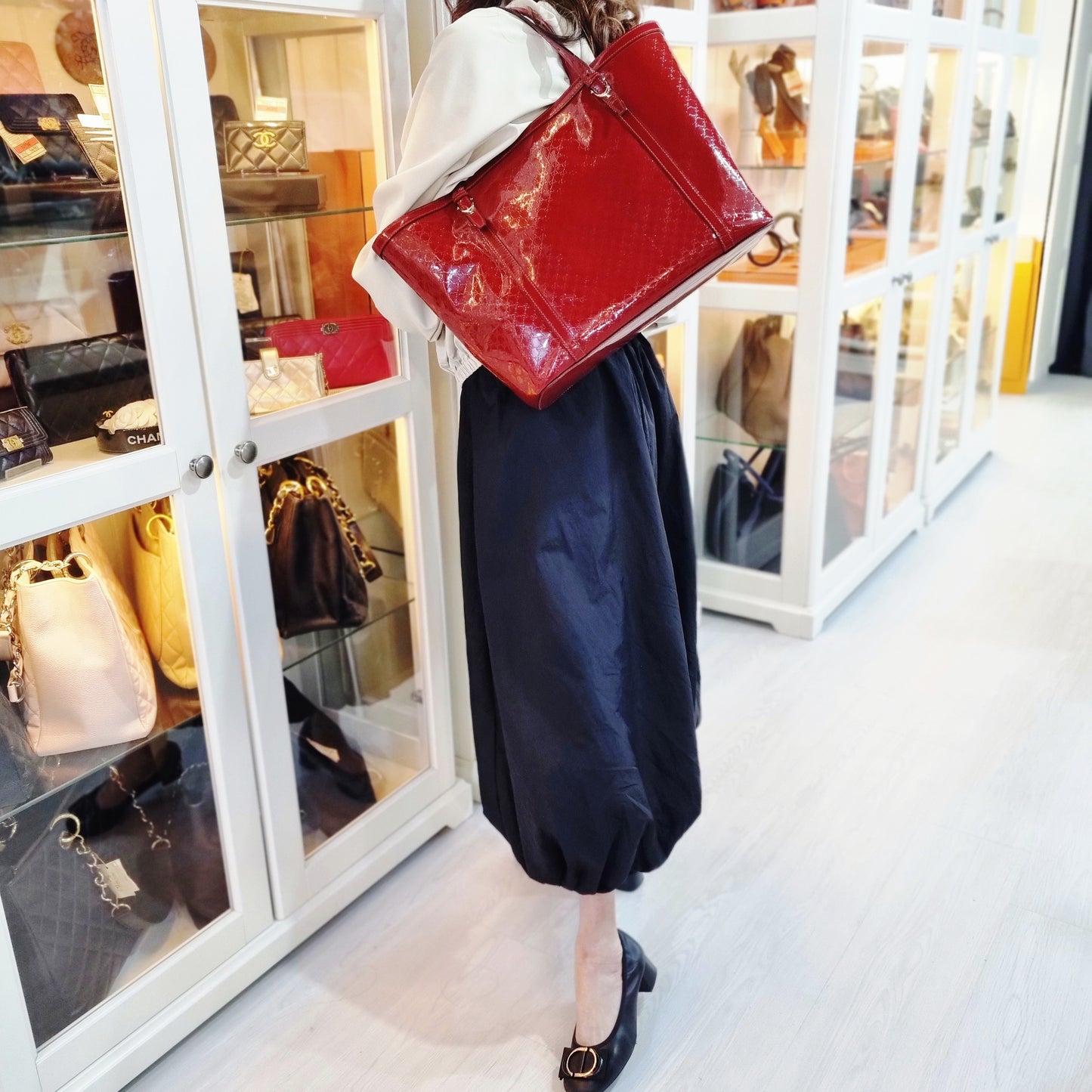 Gucci Microguccissima Patent NIce Shoulder Bag Ghw (Red)