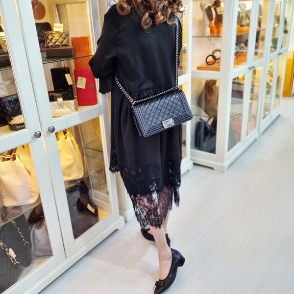 Chanel Boy Old Medium Calfskin Ruthenium Hw (Black)
