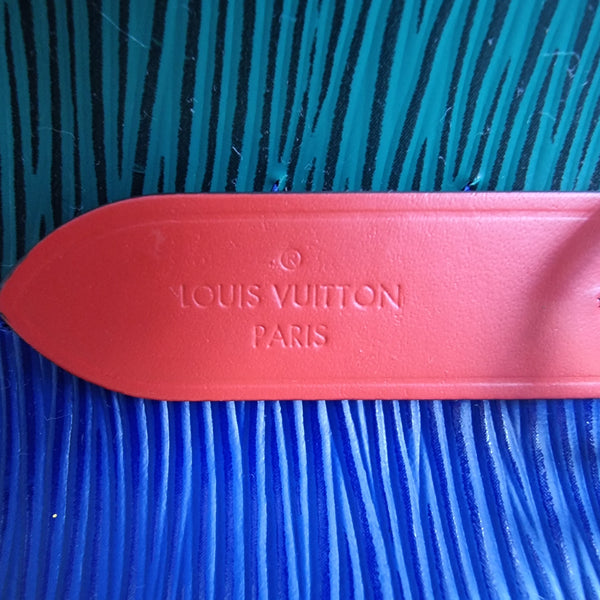 Louis Vuitton Neo Noe MM Epi Shw (Blue/Green Red)