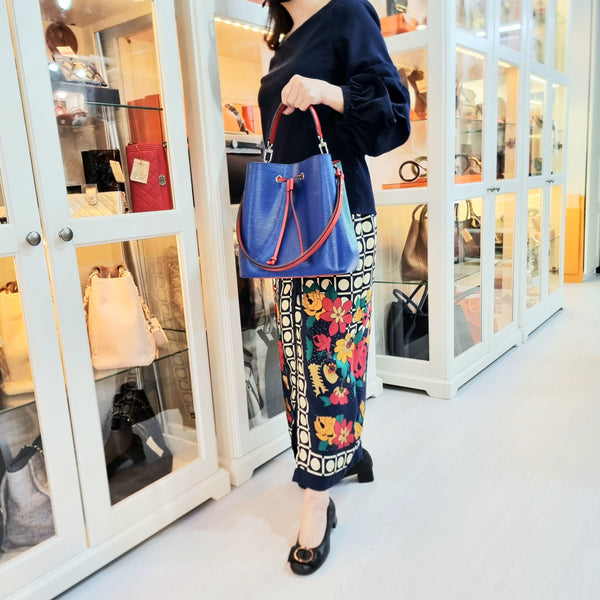 Louis Vuitton Neo Noe MM Epi Shw (Blue/Green Red)