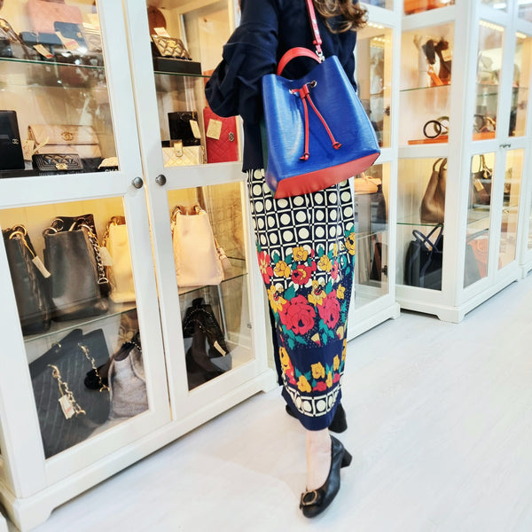 Louis Vuitton Neo Noe MM Epi Shw (Blue/Green Red)