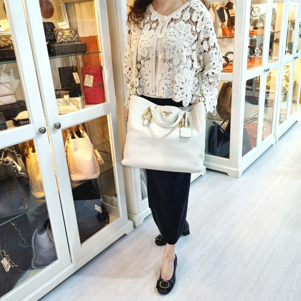 Prada Vitello Daino Tote Bag Ghw (Cream Off White)
